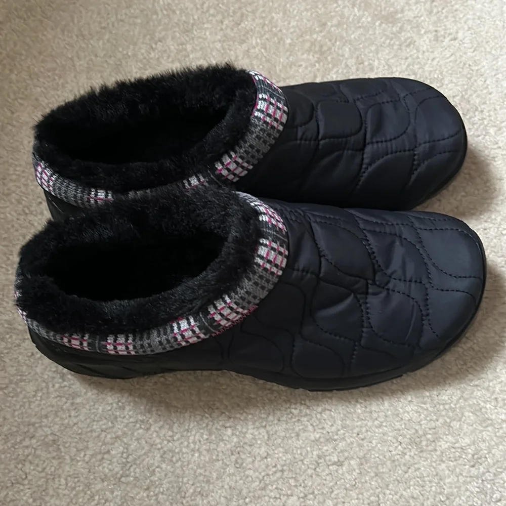 Merrell Shoes - Picture 2 of 12